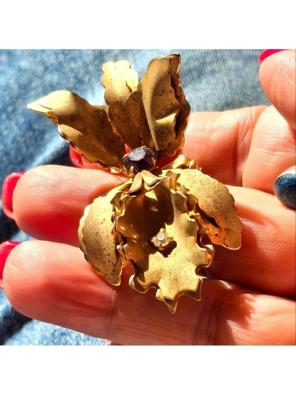 Orchid Brooch With Rhinestones Gold Vintage